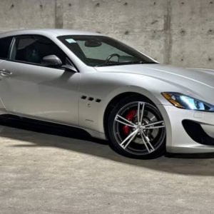 2013 Maserati GRANTURISMO SPORT image 1