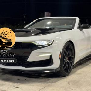 2020 Chevrolet Camaro · LT1 Convertible image 1